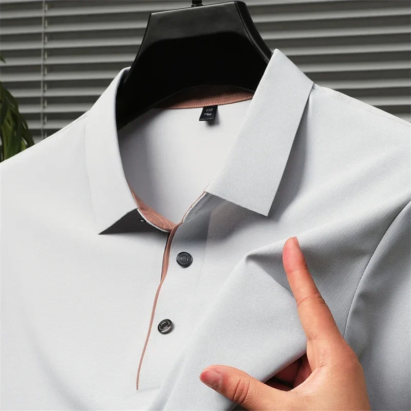 Seamless short sleeved Shirt. Quick Dry